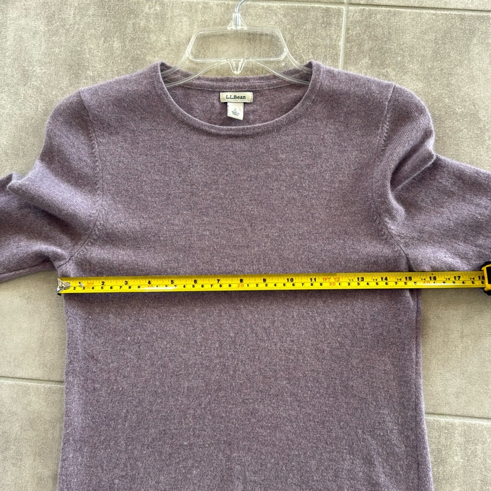 *LIKE NEW* Women's L.L. Bean 100% Cashmere Heather Purple Sweater - Size S - Picture 7 of 8